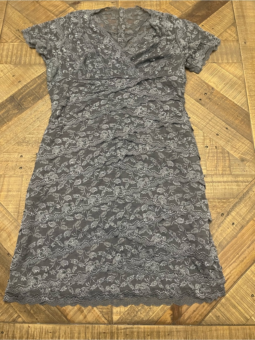 Marina Tiered Sequin Lace V-Neck Cocktail Dress Gunmetal Gray Plus Size 18W